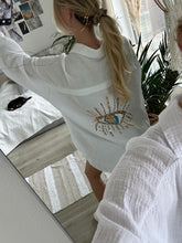 Laden Sie das Bild in den Galerie-Viewer, Smile Musselinbluse Auge
