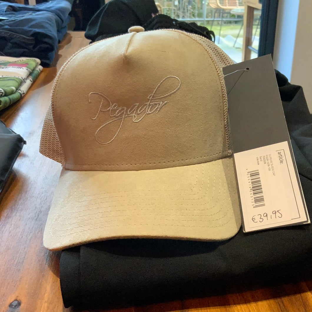 Pegador Cursive Suede Cap